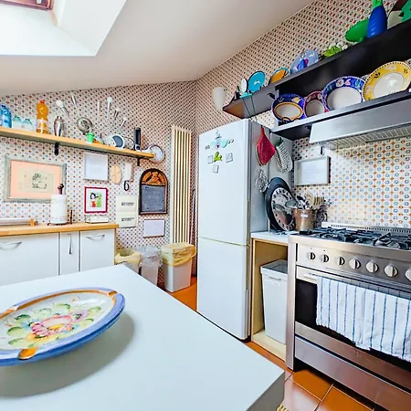 Attico Via Mylius 3 Apartment *